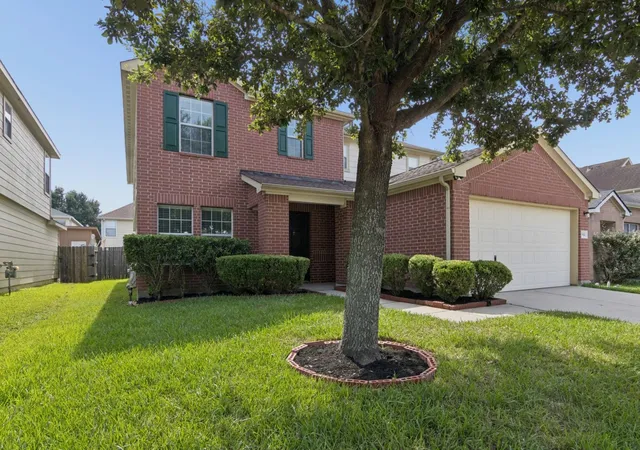 Photo 2 of Sale Pending at 19414 Remington Prairie Dr, Houston, TX 77073 | MLS# 30480382 | Listing updated on 2026-09-17