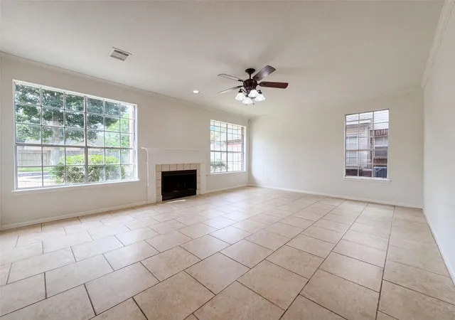 Photo 3 of Single family home for sale at 6214 Spencers Glen Way, Sugar Land, TX 77479 | MLS# 46666229 | Listing updated on 2026-09-17
