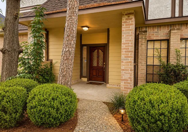 Photo 2 of Single family home for sale at 5518 Lacreek Ln, Spring, TX 77379 | MLS# 68260513 | Listing updated on 2026-08-24