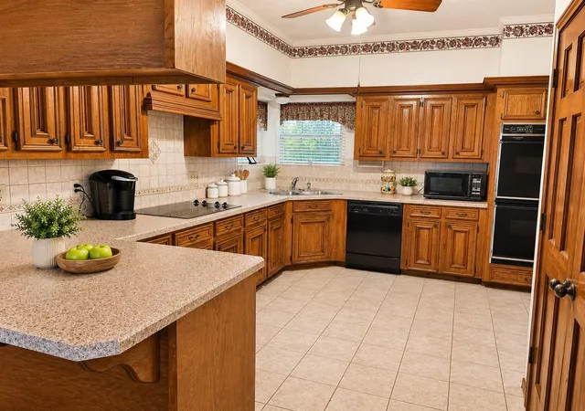 Photo 3 of Single family home for sale at 5518 Lacreek Ln, Spring, TX 77379 | MLS# 68260513 | Listing updated on 2026-08-24