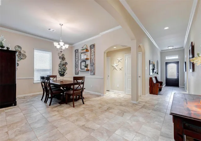 5th image of 546 Green Meadows Dr, West Columbia, TX 77486 | MLS# 71343779