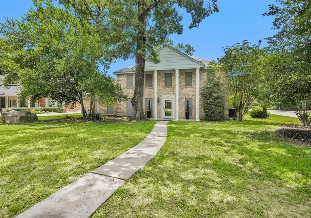 Photo 1 of Single family home for sale at 520 Beauregard Dr, Conroe, TX 77302 | MLS# 65053798 | Listing updated on 2026-09-17