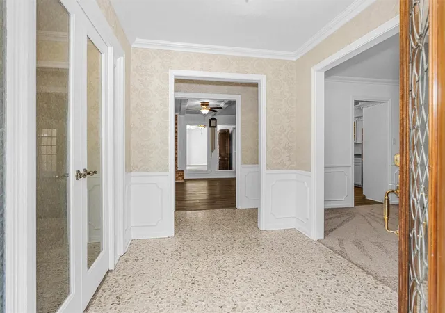 Photo 3 of Single family home for sale at 520 Beauregard Dr, Conroe, TX 77302 | MLS# 65053798 | Listing updated on 2026-09-17