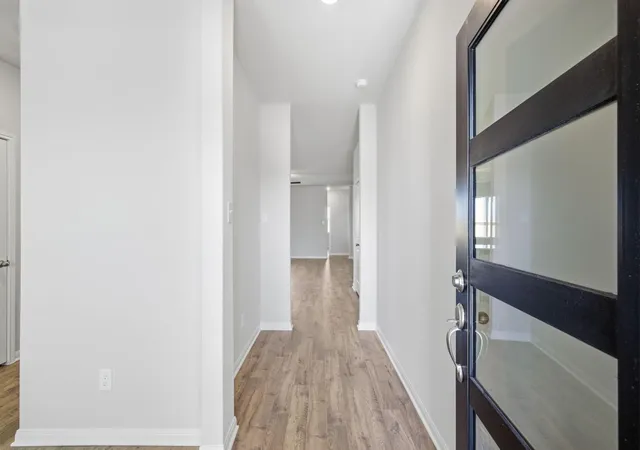 Photo 4 of Single family home for sale at 1520 Jean Meadow Dr, Rosenberg, TX 77471 | MLS# 9377567 | Listing updated on 2026-09-12