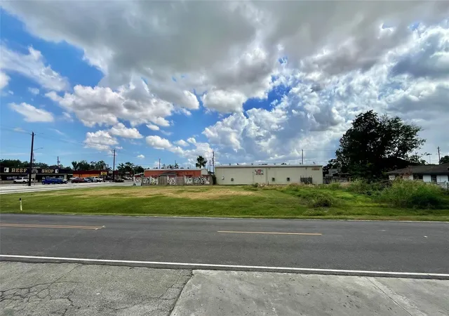 Photo 2 of Land for sale at 0 Victoria St, Houston, TX 77015 | MLS# 10325438 | Listing updated on 2026-01-27