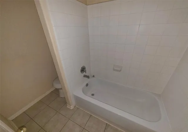 Photo 3 of Single family home for sale at 9711 Sugarblossom Ln, Sugar Land, TX 77498 | MLS# 90026039 | Listing updated on 2026-09-25