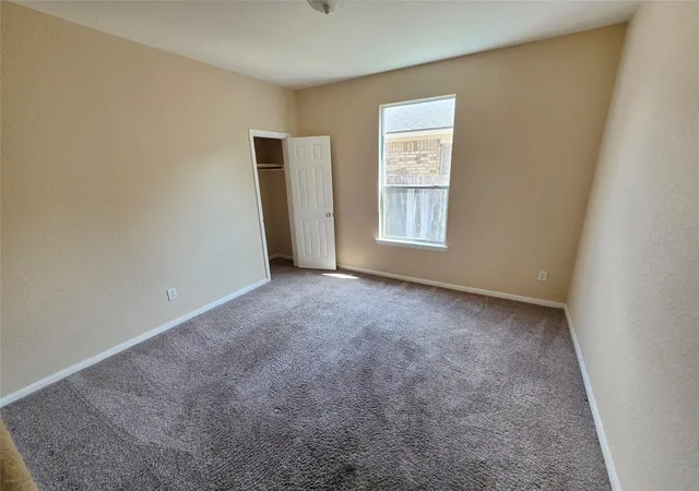 Photo 4 of Single family home for sale at 9711 Sugarblossom Ln, Sugar Land, TX 77498 | MLS# 90026039 | Listing updated on 2026-09-25