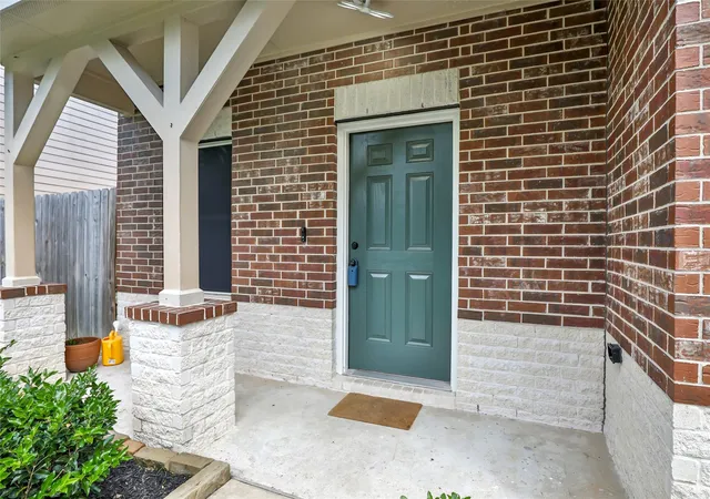 Photo 3 of Sale Pending at 17427 Marlin Spike Way, Crosby, TX 77532 | MLS# 81047887 | Listing updated on 2026-09-19