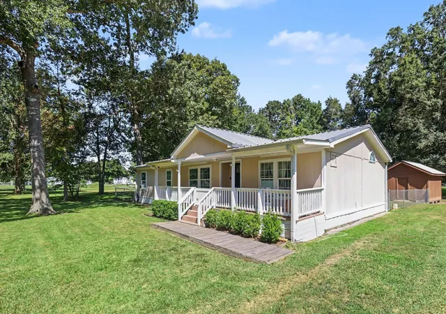 2nd image of 1104 County Road 650, Dayton, TX 77535 | MLS# 94815110