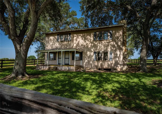 5th image of 4038 Farek Loth Rd, Schulenburg, TX 78956 | MLS# 49587173