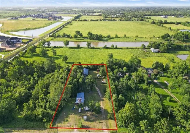 Photo 2 of Land for sale at 7041 Pollard Dr, Manvel, TX 77578 | MLS# 94442907 | Listing updated on 2026-08-27