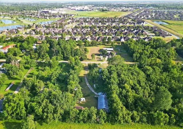 Photo 2 of Land for sale at 7041 Pollard Dr, Manvel, TX 77578 | MLS# 94442907 | Listing updated on 2026-08-27