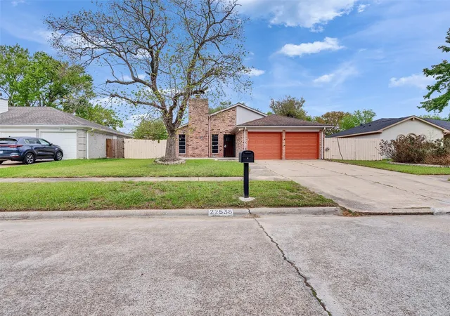 5th image of 22538 Market Square Ln, Katy, TX 77449 | MLS# 58304996