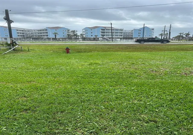 Photo 3 of Land for sale at 10780 Fm 3005 Aka Termini San Luis Pass Rd, Galveston, TX 77554 | MLS# 10142765 | Listing updated on 2026-03-27