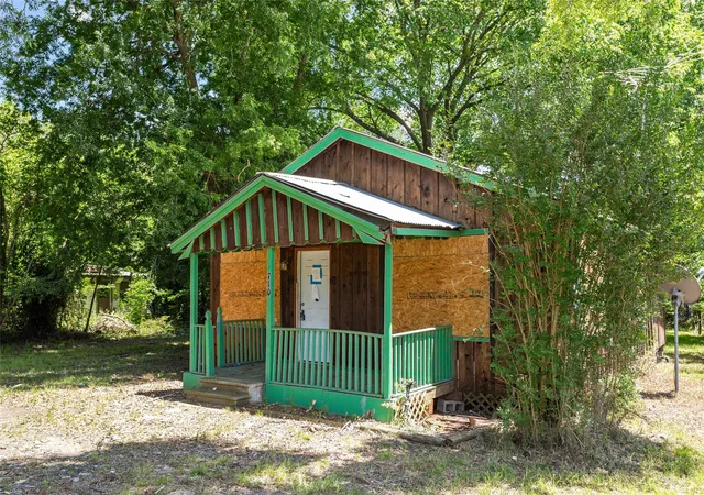 5th image of 710 Black St, Jasper, TX 75951 | MLS# 60190985