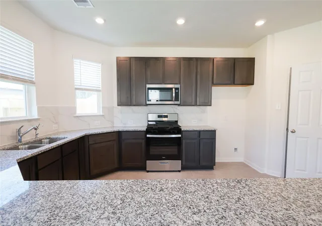Photo 4 of Single family home for sale at 9426 Castillo Ct, Magnolia, TX 77354 | MLS# 48487026 | Listing updated on 2026-06-05
