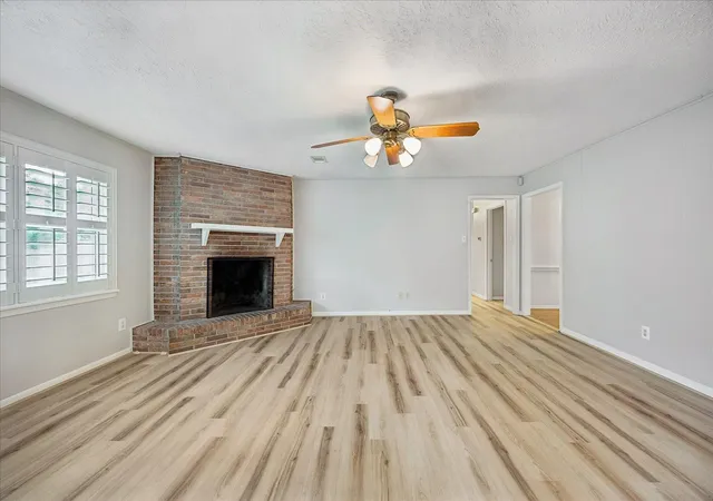 Photo 2 of Single family home for sale at 8114 Twin Hills Dr, Houston, TX 77071 | MLS# 46813608 | Listing updated on 2026-08-02