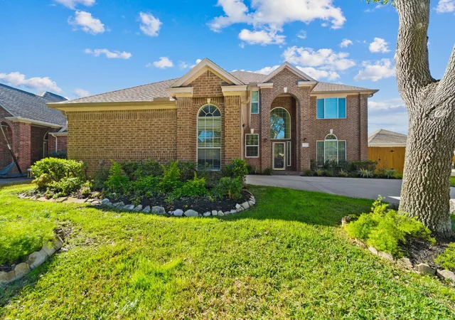 Photo 1 of Single family home for sale at 3206 Shadywind Dr, Houston, TX 77082 | MLS# 29945452 | Listing updated on 2026-08-01
