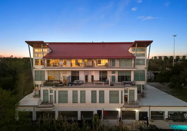 1st image of 102 Quitman St, Houston, TX 77009