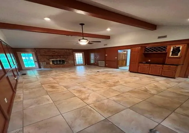 Homes for sale in Village Mills, TX | 121 Water Oak, Village Mills, TX 77663 | MLS# 75638997