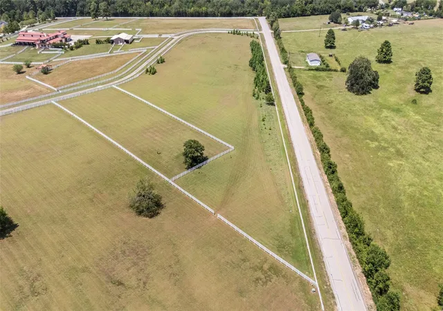 Land for sale at 1702 Spring Branch Rd, Montgomery, TX 77316 | MLS# 30212555