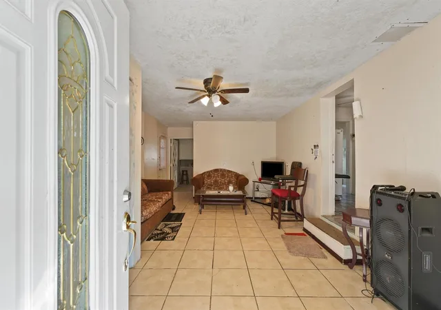 Photo 3 of Single family home for sale at 1608 Maiden Ln, Richmond, TX 77469 | MLS# 22694459 | Listing updated on 2026-07-19