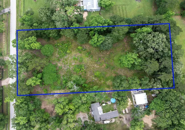1st image of 207 Blue Lake Dr, Huffman, TX 77336 | MLS# 20382078