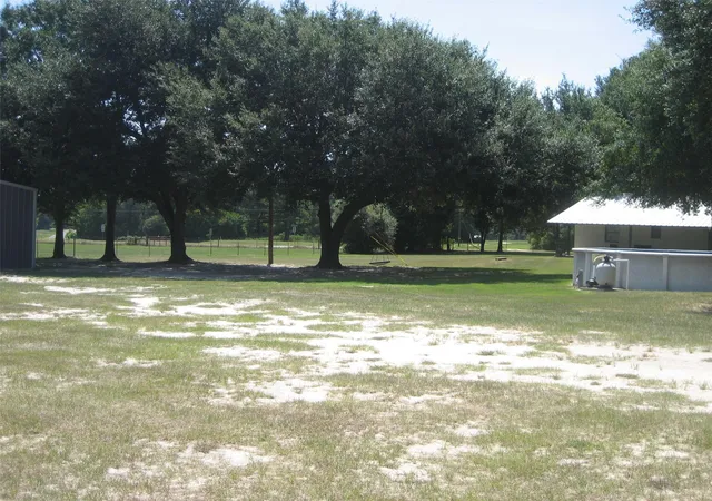 Photo 4 of Single family home for sale at 627 Fm-2423, Grapeland, TX 75844 | MLS# 14666793 | Listing updated on 2026-08-26