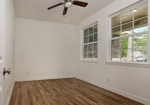 4th image of 914 Box Elder Dr, Magnolia, TX 77354 | MLS# 34362500