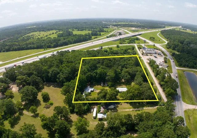 Homes for sale in New Waverly, TX | 6479 Fm 1374, New Waverly, TX 77358 | MLS# 23414547
