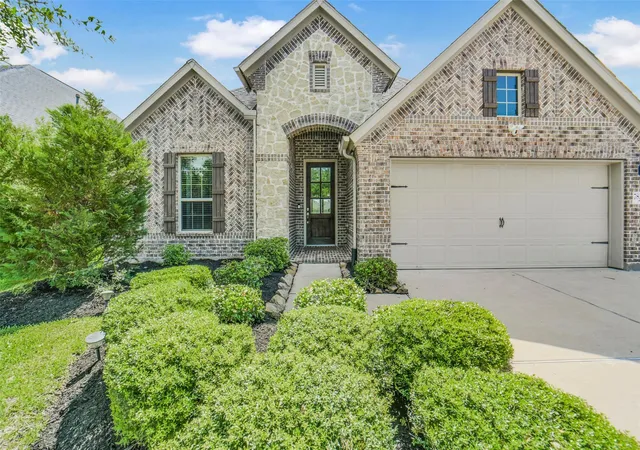 Photo 1 of Single family home for sale at 7823 Taronga Ln, Richmond, TX 77407 | MLS# 33872421 | Listing updated on 2026-09-12