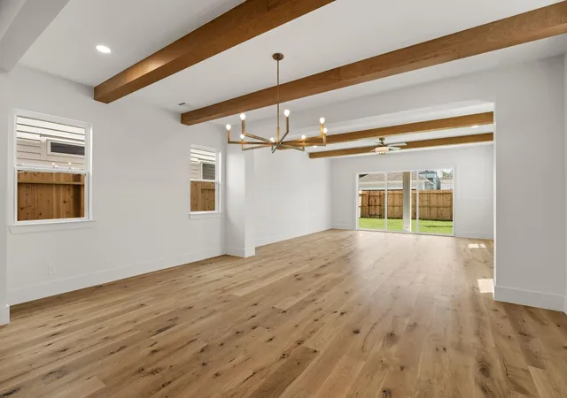 Photo 4 of Sale Pending at 710 Waverly St #D, Houston, TX 77007 | MLS# 32352560 | Listing updated on 2026-09-14
