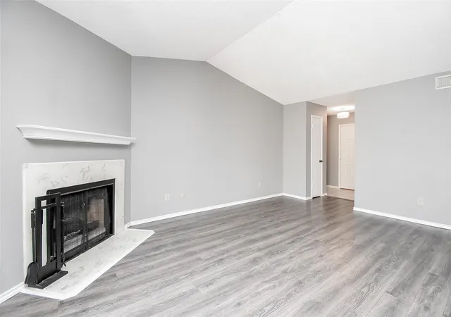 Photo 3 of Condo for sale at 1515 Sandy Springs Rd #1006, Houston, TX 77042 | MLS# 58482139 | Listing updated on 2026-07-28