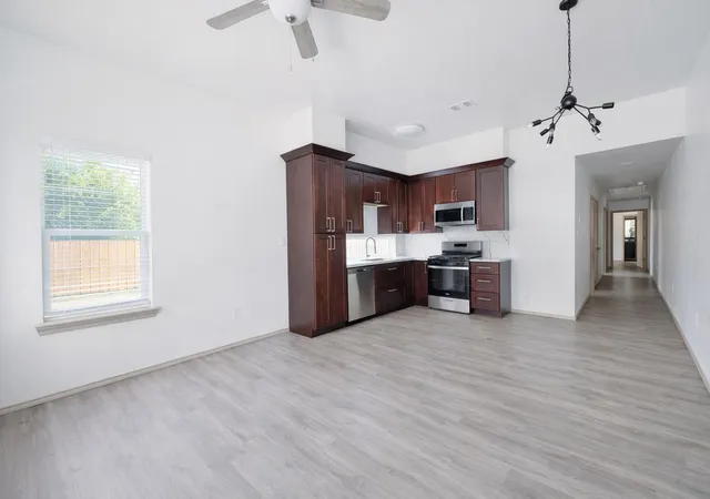 Photo 3 of Multi family home for sale at 113 Bolden St #A B, Houston, TX 77029 | MLS# 87111052 | Listing updated on 2026-08-27