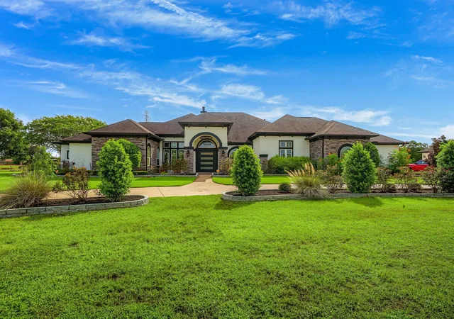 Photo 3 of Single family home for sale at 6630 Anthonia Ln, Richmond, TX 77406 | MLS# 93575092 | Listing updated on 2026-08-30