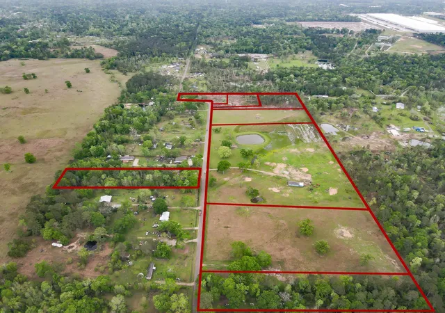 Photo 3 of Land for sale at 18500 Pickering Rd, Conroe, TX 77302 | MLS# 13608505 | Listing updated on 2026-07-01