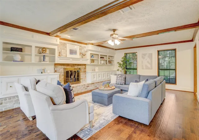 Homes for sale in Katy, TX | 602 Windsor Glen Dr, Katy, TX 77450 | MLS# 54809360