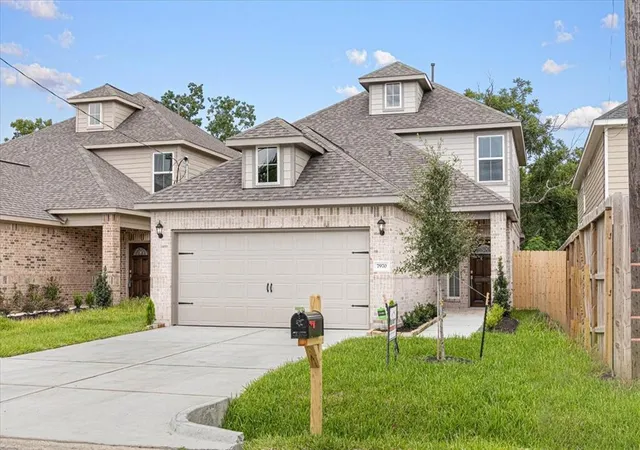 2nd image of 7970 Fowlie St, Houston, TX 77028 | MLS# 82917229
