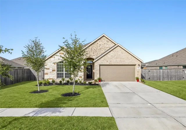 1st image of 9906 Keystone Meadow Pl, Baytown, TX 77521 | MLS# 5221687