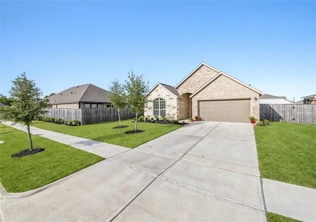 2nd image of 9906 Keystone Meadow Pl, Baytown, TX 77521 | MLS# 5221687