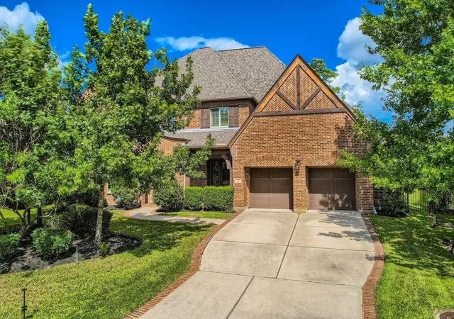 1st image of 6 Freestone Stream Pl, Spring, TX 77389 | MLS# 30953268