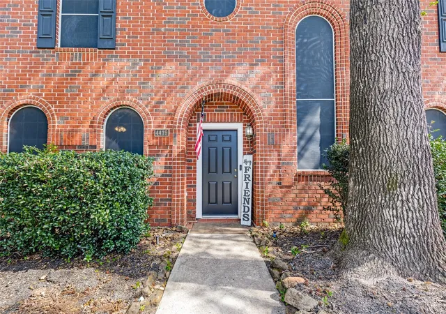 Photo 2 of Single family home for sale at 4419 Broadleaf St, Kingwood, TX 77345 | MLS# 28434962 | Listing updated on 2026-09-19