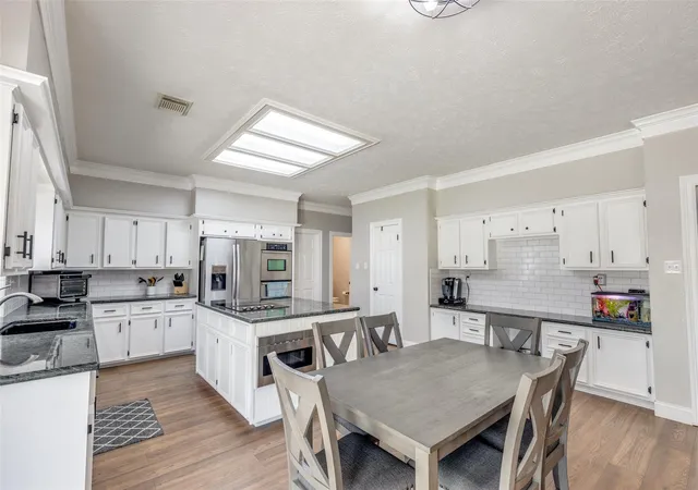 Photo 4 of Single family home for sale at 4419 Broadleaf St, Kingwood, TX 77345 | MLS# 28434962 | Listing updated on 2026-09-19