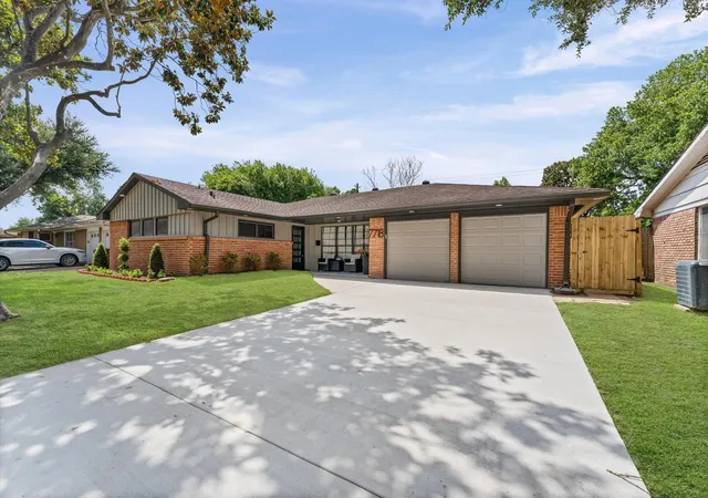 Photo 1 of Single family home for sale at 7718 Dillon St, Houston, TX 77061 | MLS# 35753379 | Listing updated on 2026-09-08