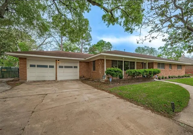 Photo 2 of Single family home for sale at 9825 Radio Rd, Houston, TX 77075 | MLS# 83535593 | Listing updated on 2026-03-23
