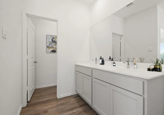 5th image of 111 Wildflower Lane, Dayton, TX 77535 | MLS# 58168396