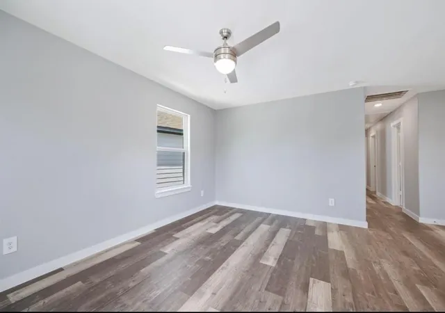 3rd image of 622 Maple Wy, Houston, TX 77015 | MLS# 90607162