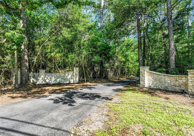 Photo 2 of Land for sale at 27655 Hardin Store Rd, Magnolia, TX 77354 | MLS# 58311567 | Listing updated on 2026-08-24