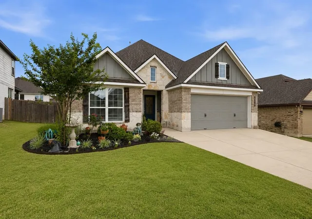 2nd image of 915 Farm Path, Brenham, TX 77833 | MLS# 42361014