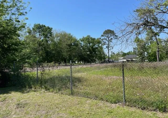 Photo 2 of Land for sale at Tbd Shotwell St, Houston, TX 77016 | MLS# 15678394 | Listing updated on 2026-07-31